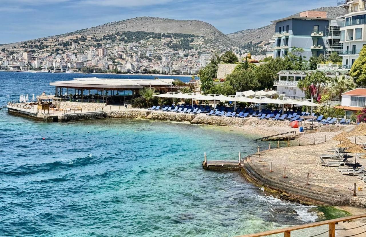 Viola Sea View Penthouse Lägenhet Sarandë Exteriör bild